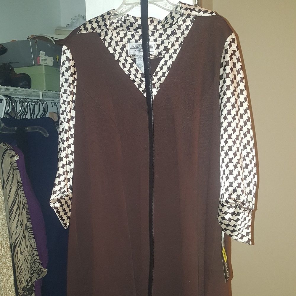Jessica Howard dress